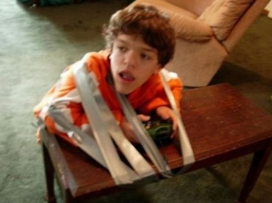 Dünyanın en kötü anne ve babaları! - Resim: 2