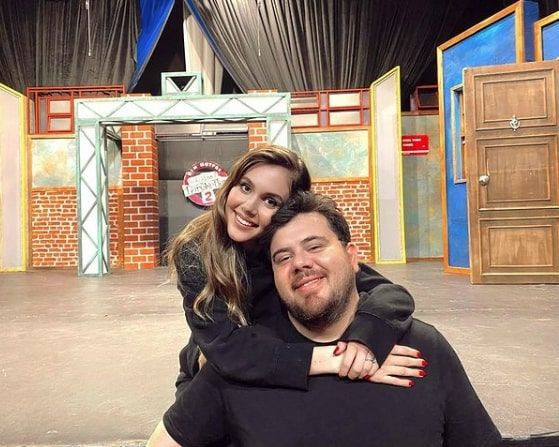 Berfu Yenenler eşi Eser Yenenler'in kilosuna yapılan yorumlara artık kızdı! - Resim: 3