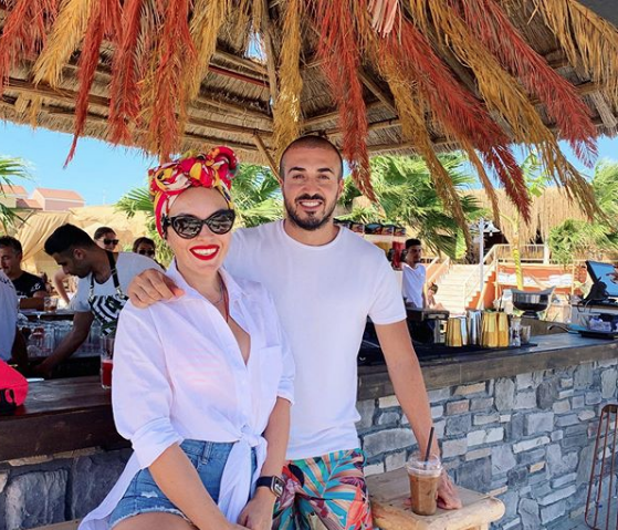 Ezgi Mola ve sevgilisi Mustafa Aksakallı'dan sürpriz '3 ay önce evlendik' - Resim: 3