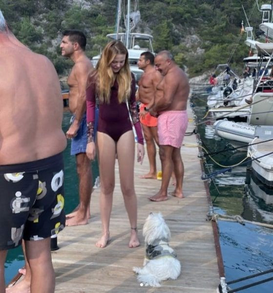 Naz Elmas fotoğrafıyla oynadı Instagram'a koydu görenlerin diline düştü - Resim: 3