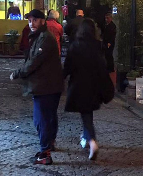 Söz dizisinin Eylem'i Meriç Aral Serkan Keskin ile el ele yakalandı - Resim: 4