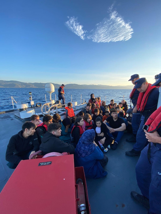 Edirne'de 27 düzensiz göçmen yakalandı - Resim: 1