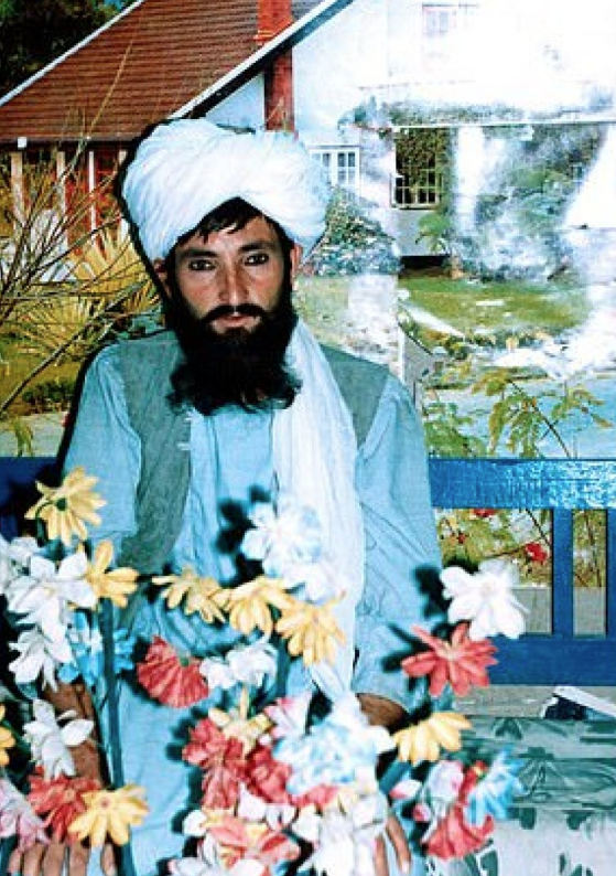 Taliban üyelerinin daha önce hiç görülmemiş makyajlı fotoğraflarına bakın - Resim: 3