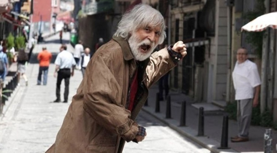 Taner Barlas rolü için sokaklarda yatıp kalktı! - Resim: 1