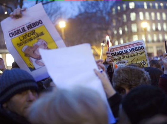 Binlerce Fransız sokağa indi! - Resim: 4