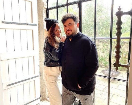 Berfu Yenenler eşi Eser Yenenler'in kilosuna yapılan yorumlara artık kızdı! - Resim: 2