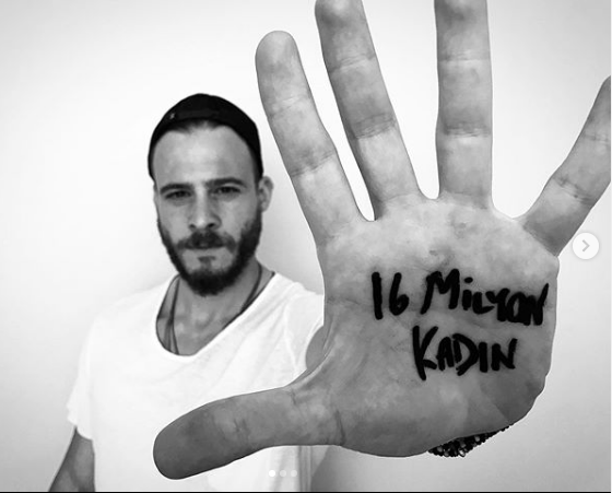 Serenay Sarıkaya'dan ayrılan Kerem Bürsin '16 milyon kadın' adı altında paylaştı! Takdir topladı - Resim: 2