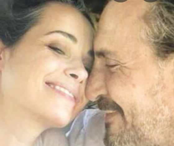 Eşini kaybettikten sonra yastaydı! Özgü Namal 2 yıl sonra eğlenmeye gitti - Resim: 1