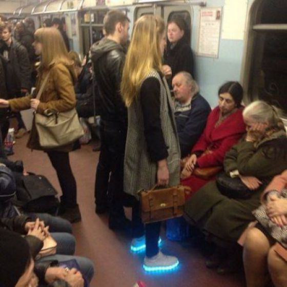 Metroda görebileceğiniz en acayip tipler - Resim: 1