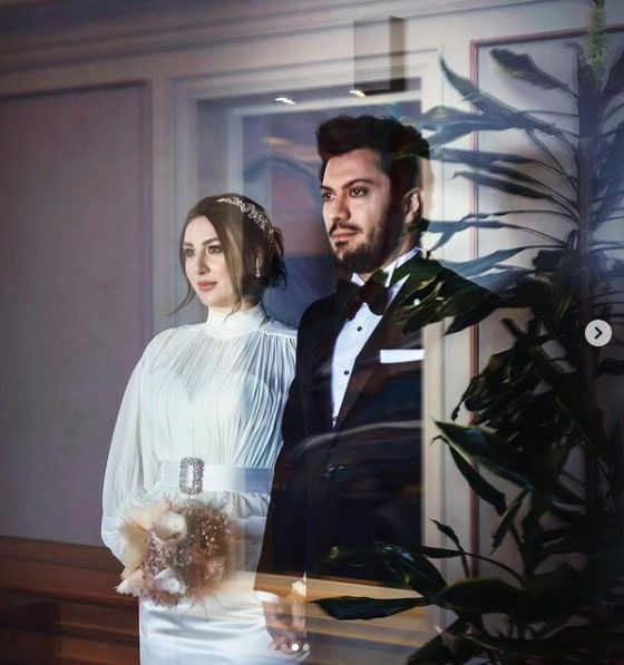 EDHO'nun eski oyuncusu komedyen Yasemin Sakallıoğlu Burak Yırtar'la evlendi! - Resim: 4