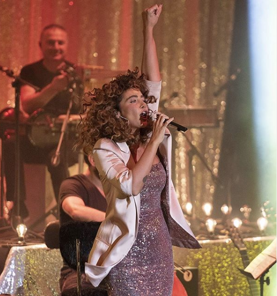 Sıla'nın canlı yayın talihsizliği! Canlı yayını kapattı sandı yaptığıyla tepki çekti - Resim: 1