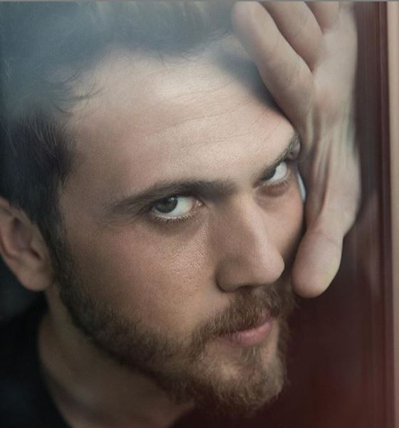 Aras Bulut İynemli'nin son paylaşımı sosyal medyayı salladı! - Resim: 4