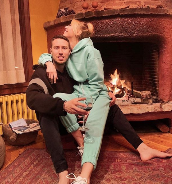 Yeşim Erçetin sevgilisiyle öpüşme videosu olay! Yaşça küçük sevgilisi Tuğser Akyüz - Resim: 1