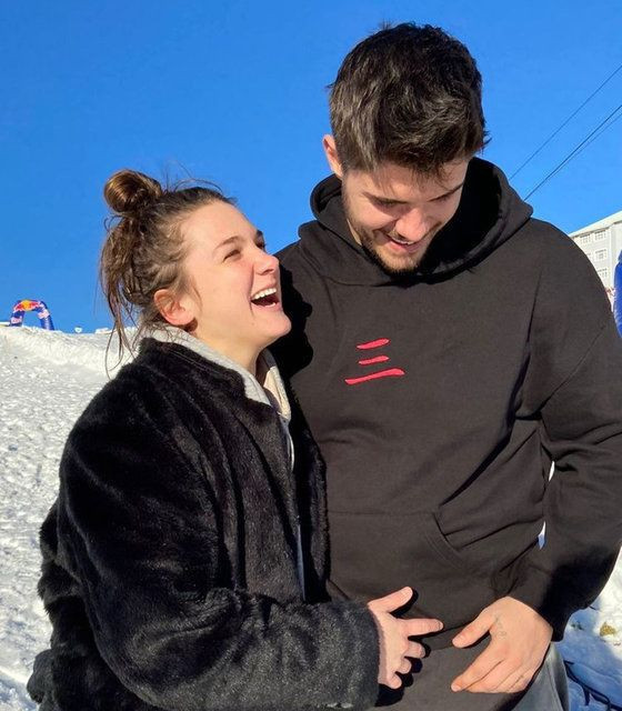 Barış Murat Yağcı'dan seksi modele bomba yorumlar Nisa Bölükbaşı çıldıracak - Resim: 2