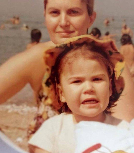 Anneler Günü pozuyla herkesi üzüntüye boğdu! İbrahim Tatlıses İclal Aydın Celil Nalçakan paylaştı - Resim: 4