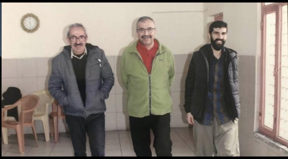 Sırrı Süreyya Önder kaldırıldı yerine AK Partili Selçuk Özdağ geldi - Resim: 0