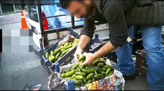 Adana'da fuhuş çetesine film gibi operasyon polis çöpçü ve pazarcı oldu - Resim: 1