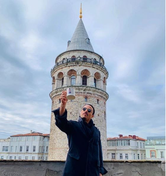 Nusret Gökçe annesiyle pozunu paylaştı! 8 Mart Dünya Kadınlar Günü jesti geldi - Resim: 4