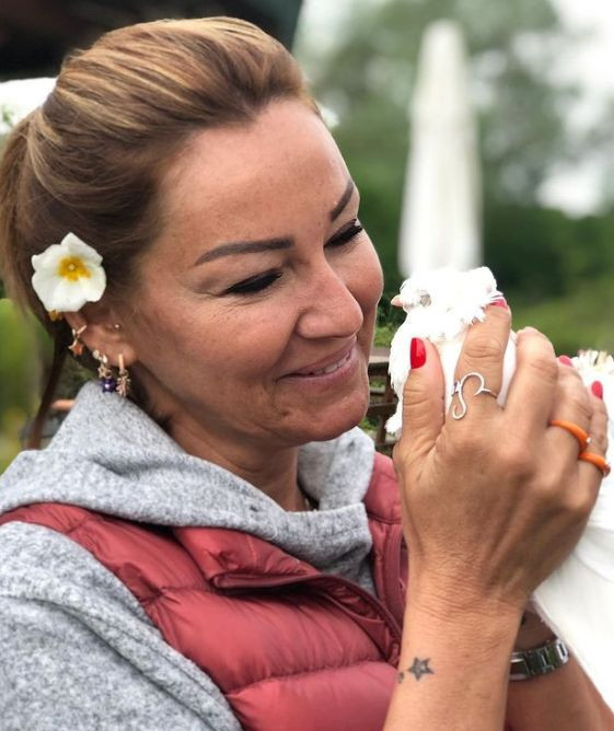 Yağmur Atacan, eşi Pınar Altuğ'u uçakta herkesin içinde öyle bir rezil etti ki, ağızlar açık kaldı... - Resim: 4