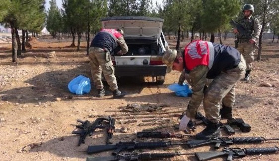 Sınırda yakalandılar otomobilden çıkanlara bakın - Resim: 3