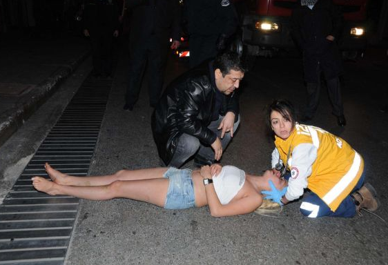 O kız bu kez amacına ulaştı - Resim: 3