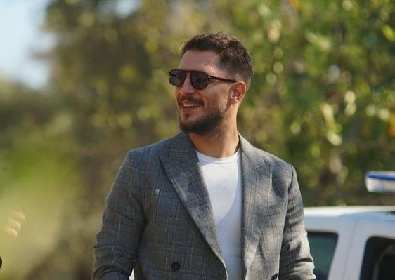 Uraz Kaygılaroğlu Sefirin Kızı'ndan ayrıldı Cem Yılmaz'la yeni projeye imza attı - Resim: 2