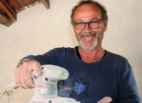 Hababam Sınıfı'nın Kıvırcık Ömer'i bakın şimdi ne yapıyor! İnanılmaz değişim - Resim: 2