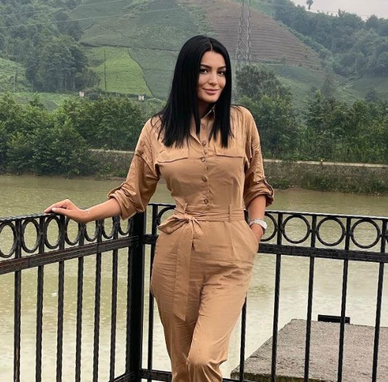 Aleyna Tilki annesi Havva Öztel'i fena halde kıskandı deniyor! Annesi de şarkıcı oldu - Resim: 2