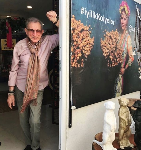 Haldun Dormen'in sağlık durumu nasıl? Usta oyuncu hastaneye kaldırıldı! - Resim: 1