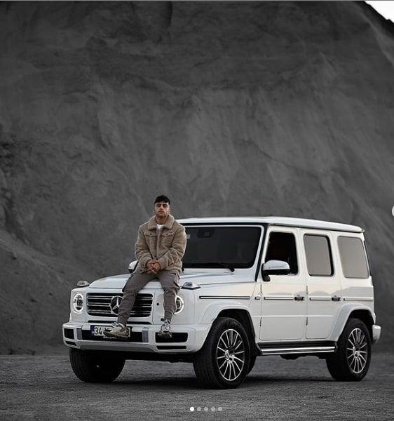 Reynmen'in ayakkabısının fiyatı 'yok artık' dedirtti bakın kaç bin lira - Resim: 1