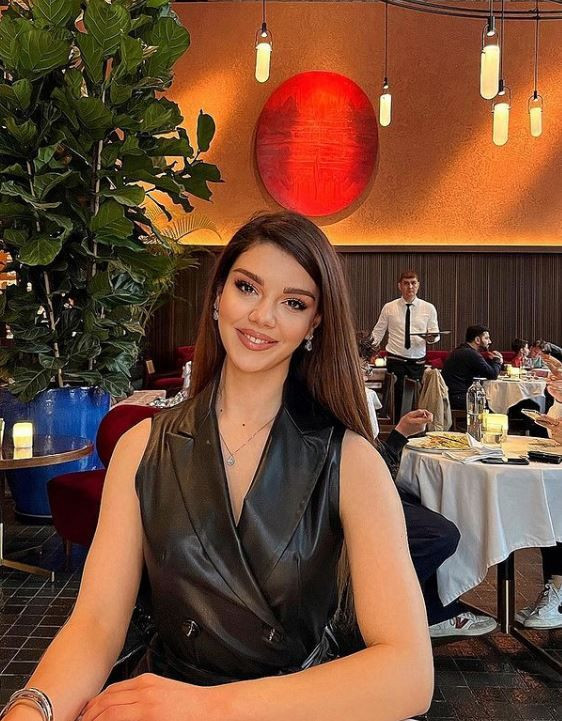 Best Model yarışmacısı Elmas Yılmaz'dan yeni açıklama: Acımın üstüne acı yaşattılar - Resim: 4