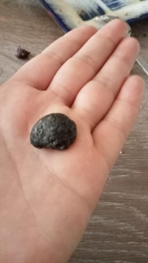 Zonguldak'ta marketten aldıkları zeytinden taş çıktığını iddia ettiler - Resim: 0