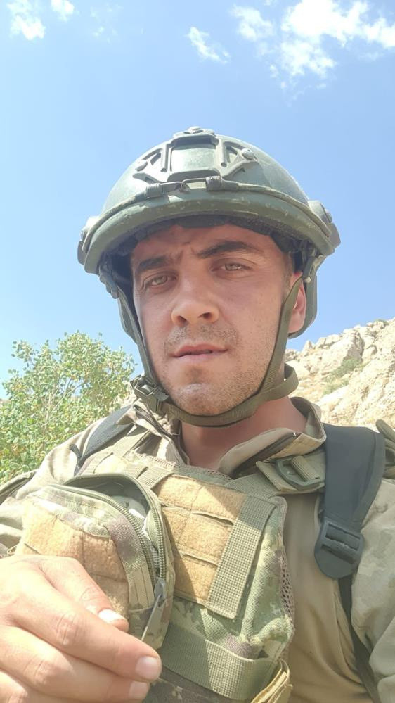 Pençe Kilit operasyonunda şehit düşen askerin ismi belli oldu! Babası haberi inşaatta aldı - Resim: 1
