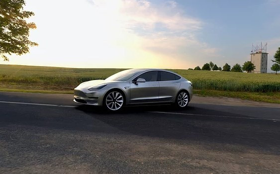 Tesla'nın beklenen otomobili çıktı! - Resim: 3