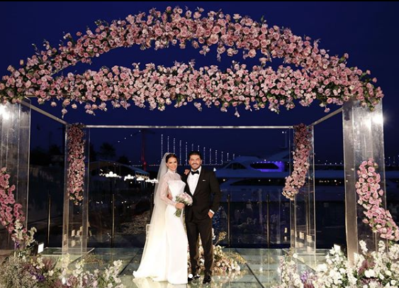 Ebru Şallı'nın eşi Uğur Akkuş hakkında skandal iddia dolandırıcılıkla suçlanıyor - Resim: 3