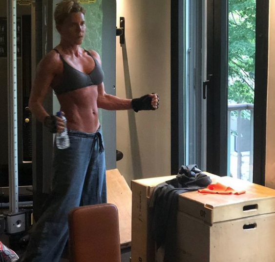 Mazhar Alanson'un eşi Biricik Suden'in kaslı vücudu olay oldu - Resim: 2