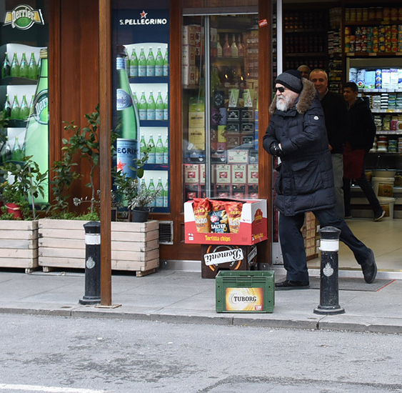 İnanılmaz değişim! Ünlü oyuncu tanınmaz halde - Resim: 2