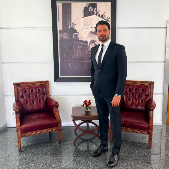 Eski futbolcu Gökhan Zan canlı yayın açtı hıçkırarak ağladı! Hatay bitti yardım edin - Resim: 2