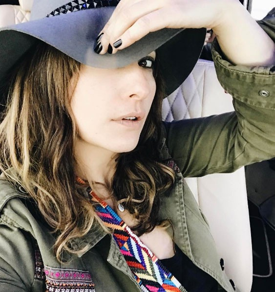 Şebnem Bozoklu'nun ayaklarını kırdılar "Aferin..." - Resim: 1