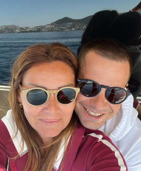 Yağmur Atacan, eşi Pınar Altuğ'u uçakta herkesin içinde öyle bir rezil etti ki, ağızlar açık kaldı... - Resim: 3