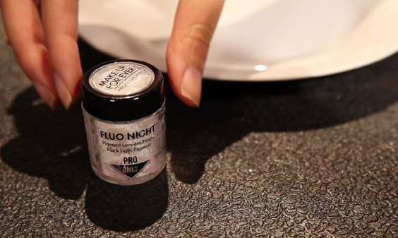 Böyle makyaj mı olur demeyin! - Resim: 3