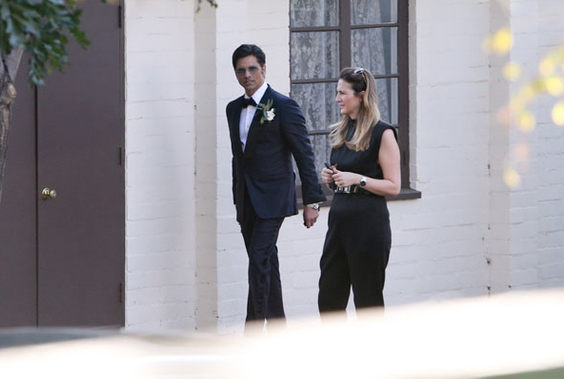 Hamile bıraktığı 20 yaş küçük sevgilisiyle evlendi - Resim: 2