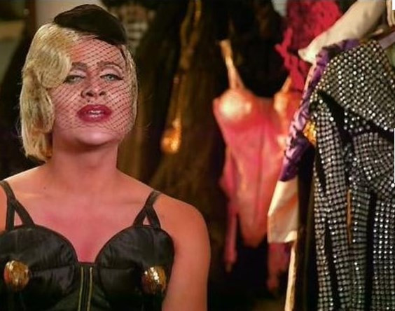 Madonna'ya benzemek isteyen adam! - Resim: 2