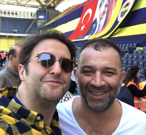 Şevket Çoruh'un kızı Gülenay Çoruh 'yok artık' dedirtti! Annesine benzerliği... - Resim: 1