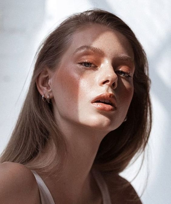 Bu makyaj modası kaçmaz! Monokromatik makyaj nedir, nasıl yapılır? - Resim: 4