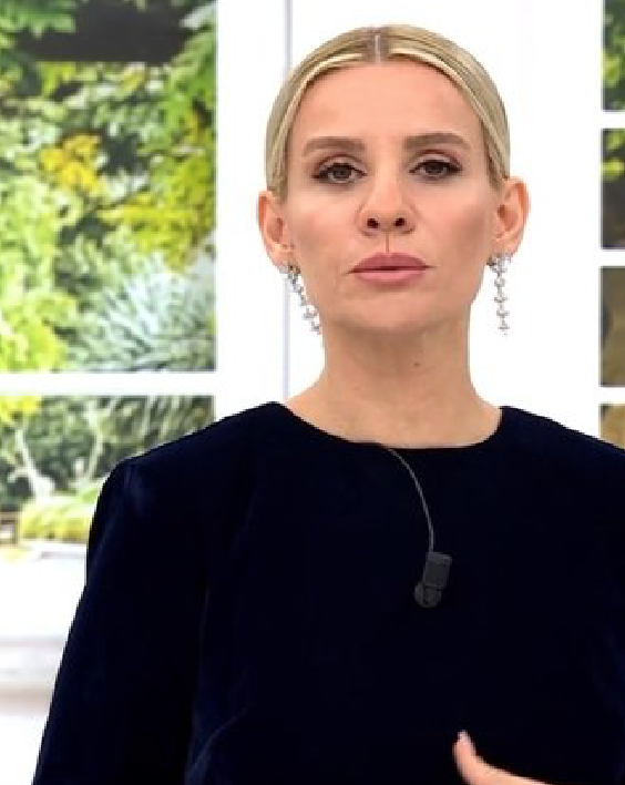 Esra Erol canlı yayında çileden çıktı! Stüdyodan kovdu... - Resim: 1