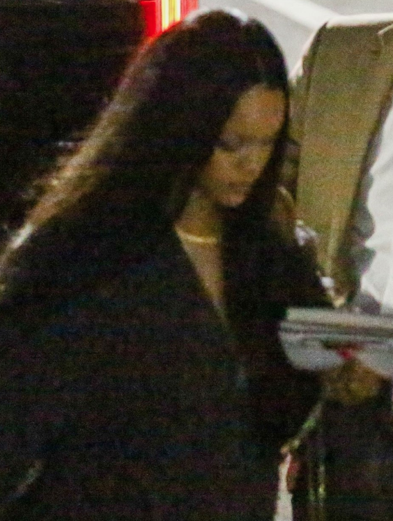 Rihanna milyarder Suudi sevgilisiyle barıştı - Resim: 3