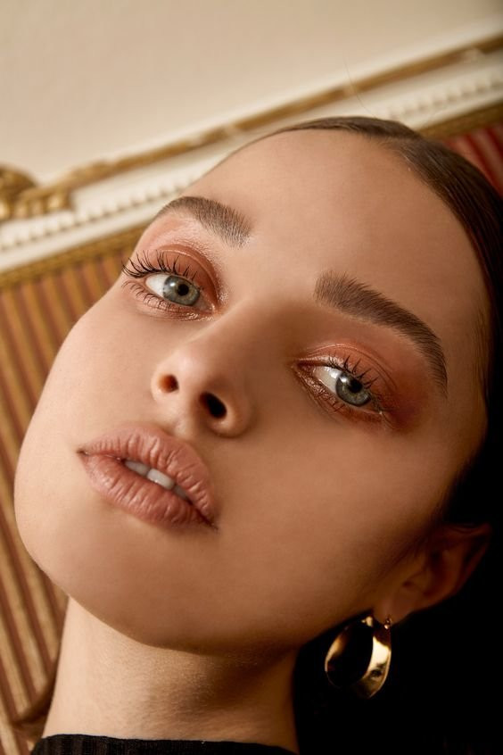 Bu makyaj modası kaçmaz! Monokromatik makyaj nedir, nasıl yapılır? - Resim: 3