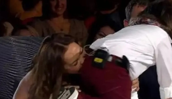 Hülya Avşar dayanamayıp poposunu ısırmıştı! Yetenek Sizsiniz’in Baha’sı büyüdü, son hali şaşırttı - Resim: 1