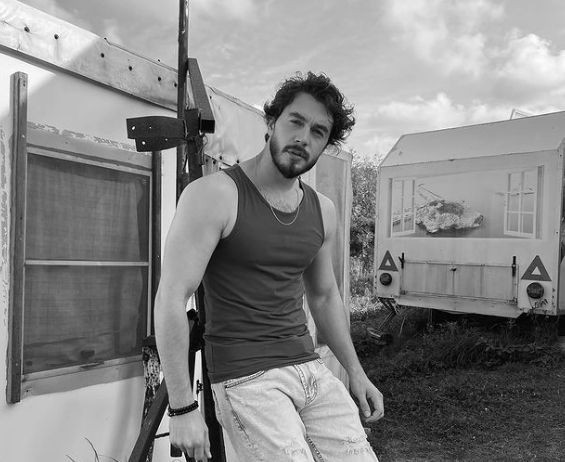 İsmail Ege Şaşmaz'ın Barış Akarsu'ya benzerliği herkesi şok etti! ''Hangisi Barış?'' - Resim: 2